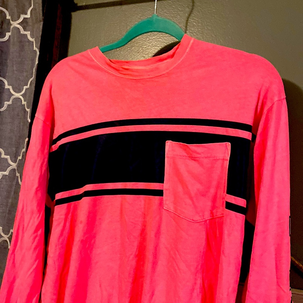 Victoria Secret.. vintage long sleeve tee.. can’t find